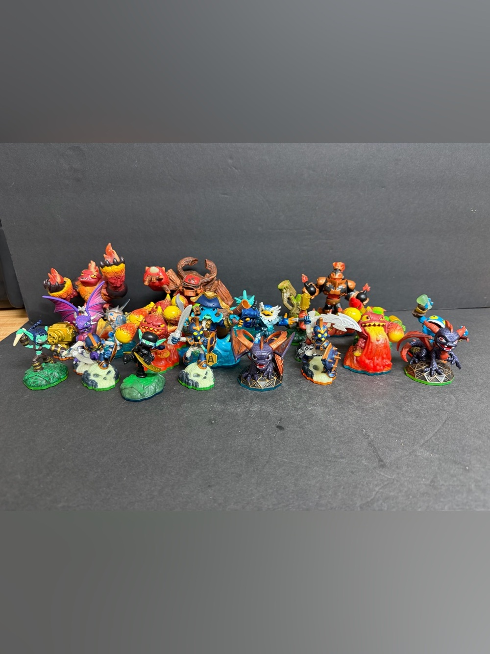 Skylanders Mixed Lot of 24 Figures Activision Mixed Bundle
